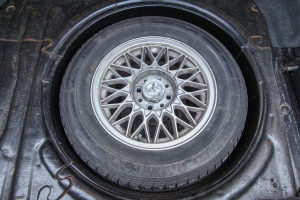 1987 BMW 325iS thumbnail