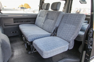 1994 Mitsubishi Delica Star Wagon GLX thumbnail
