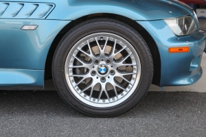 2001 BMW Z3 Roadster thumbnail