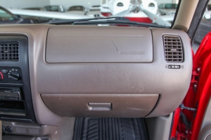 2003 Toyota Tacoma 4X4 Extra Cab SR5 4x4 V6 thumbnail