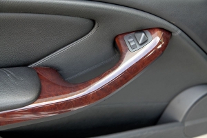 2000 BMW 323Ci thumbnail