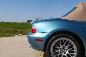 2001 BMW Z3 Roadster thumbnail