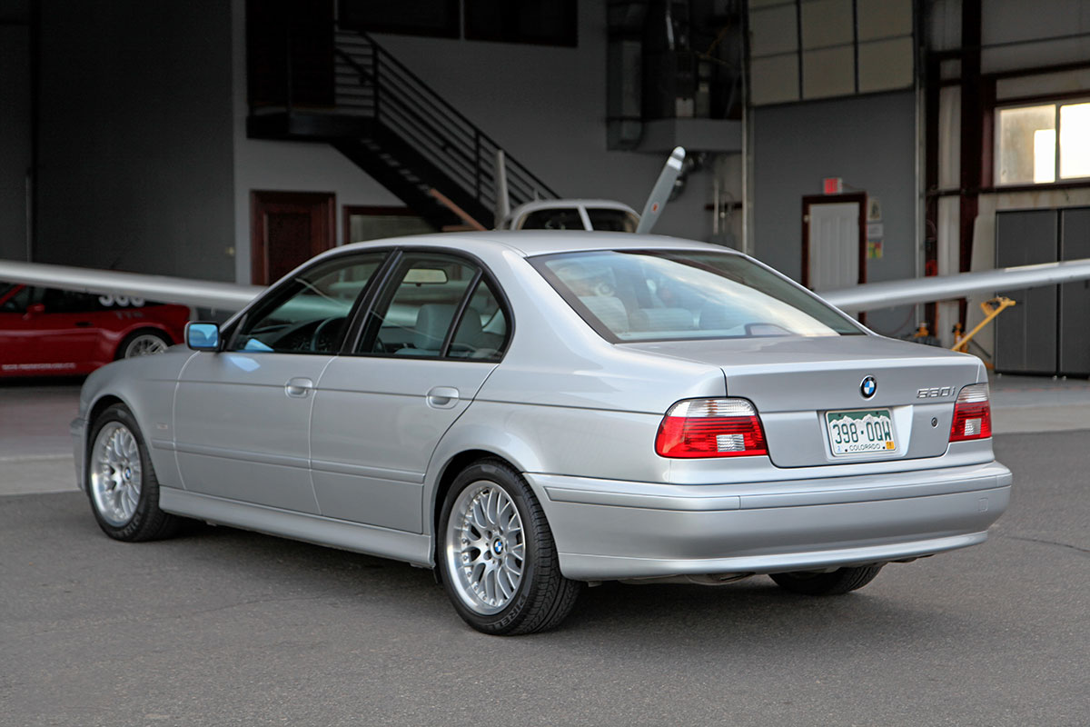 2002 BMW 530i Sport Slicktop exterior photo